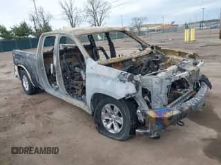 2020 Chevrolet Silverado 1500 LT with VIN 1GCRYDED8LZ251920, listed as a IAAI auction lot 42099078 with 132,000 mi miles and . Bid and sale history available at DreamBid. Image 1.