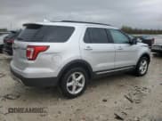 ✅ 2017 Ford Explorer XLT • VIN: 1FM5K8D81HGE35946 • Лот: 55264305. Опубликован ранее на Copart с пробегом 157 863 миль. Бесплатный доступ к архиву аукционных продаж из США и подробный отчёт об истории автомобиля на DreamBid. Изображение 3.