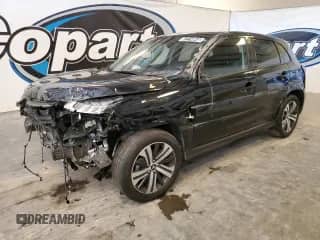 2024 Mitsubishi Outlander S z VIN JA4ARUAU1RU010149, wystawiony jako Copart lot #87214045 z przebiegiem 46 072 mil mil oraz Nie do naprawy • Non repairable. Historia ofert i sprzedaży dostępna na DreamBid. Obrazek 1.