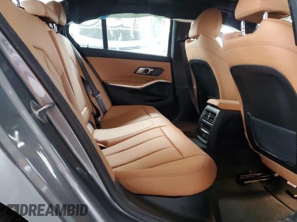 ✅ 2023 BMW 3 Series 330i • VIN: 3MW69FF09P8D30405 • Lot: 84073905. Listed on Copart with 27,247 mi. Free auction sales archive from the USA and detailed vehicle history report at DreamBid. Image 10.