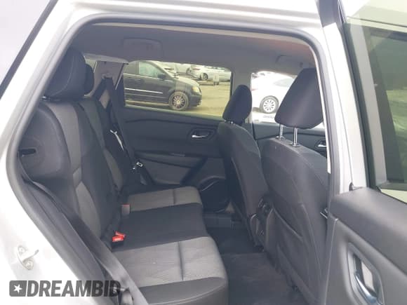 ✅ 2024 Nissan Rogue SV • VIN: JN8BT3BA2RW353166 • Lot: 39417078. Listed on IAAI with Not provided. Free auction sales archive from the USA and detailed vehicle history report at DreamBid. Image 8.