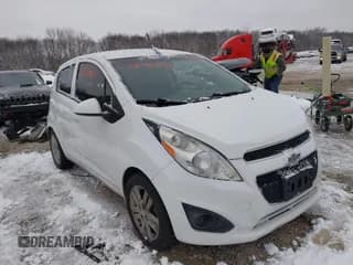 ✅ 2014 Chevrolet Spark LT • VIN: KL8CD6S90EC540656 • Лот: 43840116. Опубликован ранее на IAAI с пробегом 145 909 миль. Бесплатный доступ к архиву аукционных продаж из США и подробный отчёт об истории автомобиля на DreamBid. Изображение 1.