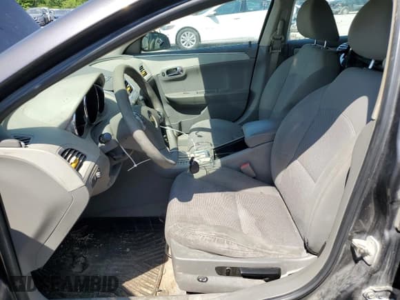 ✅ 2011 Chevrolet Malibu 1LS • VIN: 1G1ZB5E13BF301242 • Lot: 54643004. Listed on Copart with 172,927 mi. Free auction sales archive from the USA and detailed vehicle history report at DreamBid. Image 7.