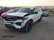 ✅ 2023 Ford Explorer ST-Line • VIN: 1FMSK7KH0PGA48562 • Lot: 40530822. Wystawiony na IAAI z przebiegiem 30 962 mil. Bezpłatny archiwum sprzedaży aukcyjnych z USA i szczegółowy raport historii pojazdu na DreamBid. Zdjęcie 2.