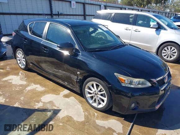 ✅ 2012 Lexus CT 200h Premium • VIN: JTHKD5BH5C2119022 • Lot: 43490184. Wystawiony na IAAI z przebiegiem 205 567 mil. Bezpłatny archiwum sprzedaży aukcyjnych z USA i szczegółowy raport historii pojazdu na DreamBid. Zdjęcie 1.