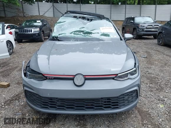 ✅ 2023 Volkswagen Golf GTI SE • VIN: WVW2A7CD0PW117839 • Лот: 42523359. Опубликован ранее на IAAI с пробегом 27 908 миль. Бесплатный доступ к архиву аукционных продаж из США и подробный отчёт об истории автомобиля на DreamBid. Изображение 12.