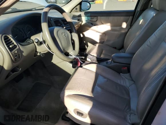 ✅ 2001 Oldsmobile Alero GLS • VIN: 1G3NF52E41C141518 • Lot: 88115595. Listed on Copart with 175,226 mi. Free auction sales archive from the USA and detailed vehicle history report at DreamBid. Image 7.