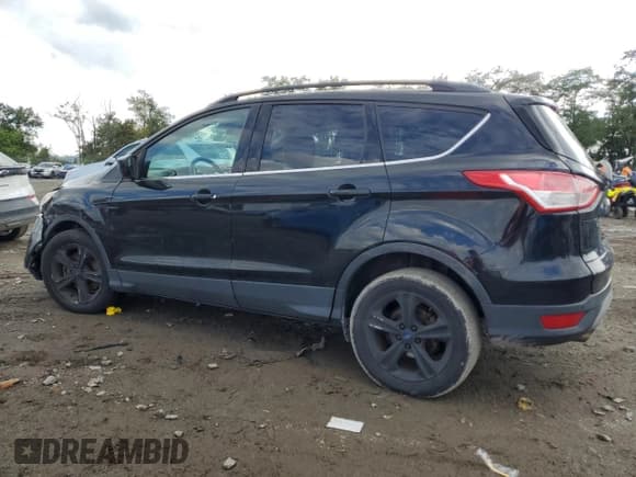✅ 2016 Ford Escape SE • VIN: 1FMCU9GX4GUA55395 • Лот: 84233905. Опубликован ранее на Copart с пробегом 174 708 миль. Бесплатный доступ к архиву аукционных продаж из США и подробный отчёт об истории автомобиля на DreamBid. Изображение 2.