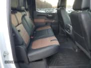 ✅ 2020 Chevrolet Silverado 1500 High Country • VIN: 3GCUYHED0LG410625 • Lot: 80234124. Wystawiony na Copart z przebiegiem 64 150 mil. Bezpłatny archiwum sprzedaży aukcyjnych z USA i szczegółowy raport historii pojazdu na DreamBid. Zdjęcie 10.