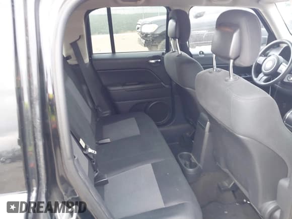 ✅ 2013 Jeep Patriot Sport • VIN: 1C4NJRBB0DD274514 • Лот: 43785807. Опубликован ранее на IAAI с пробегом 206 291 миль. Бесплатный доступ к архиву аукционных продаж из США и подробный отчёт об истории автомобиля на DreamBid. Изображение 8.