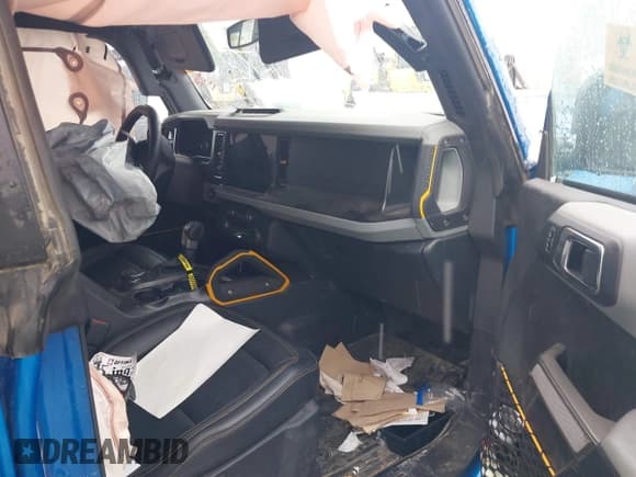 ✅ 2023 Ford Bronco • VIN: 1FMEE5DP4PLA83710 • Lot: 41624480. Listed on IAAI with 40,934 mi. Free auction sales archive from the USA and detailed vehicle history report at DreamBid. Image 5.