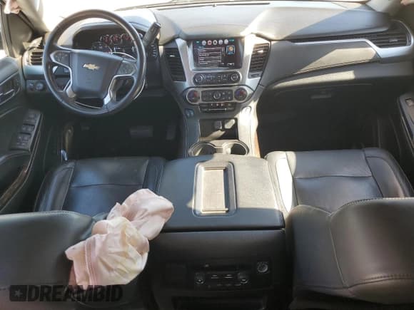 ✅ 2017 Chevrolet Tahoe LT • VIN: 1GNSKBKC7HR201091 • Лот: 82768265. Опубликован ранее на Copart с пробегом 219 556 миль. Бесплатный доступ к архиву аукционных продаж из США и подробный отчёт об истории автомобиля на DreamBid. Изображение 8.