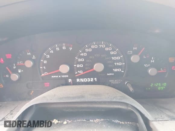 ✅ 2004 Ford Explorer XLT • VIN: 1FMZU73WX4UA64464 • Lot: 42655296. Wystawiony na IAAI z przebiegiem 212 510 mil. Bezpłatny archiwum sprzedaży aukcyjnych z USA i szczegółowy raport historii pojazdu na DreamBid. Zdjęcie 7.