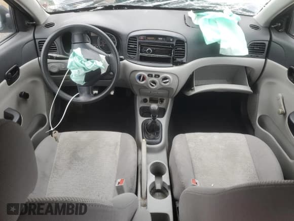 ✅ 2009 Hyundai Accent Auto GLS • VIN: KMHCN46CX9U319110 • Лот: 45948035. Опубликован ранее на Copart с пробегом 148 704 миль. Бесплатный доступ к архиву аукционных продаж из США и подробный отчёт об истории автомобиля на DreamBid. Изображение 8.