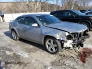✅ 2013 Dodge Avenger SXT • VIN: 1C3CDZCG8DN510981 • Lot: 43795845. Wystawiony na Copart z przebiegiem 48 946 mil. Bezpłatny archiwum sprzedaży aukcyjnych z USA i szczegółowy raport historii pojazdu na DreamBid. Zdjęcie 4.
