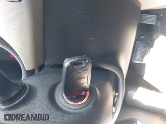 ✅ 2013 Kia Soul + • VIN: KNDJT2A65D7588128 • Lot: 42072496. Wystawiony na IAAI z przebiegiem 178 406 mil. Bezpłatny archiwum sprzedaży aukcyjnych z USA i szczegółowy raport historii pojazdu na DreamBid. Zdjęcie 11.