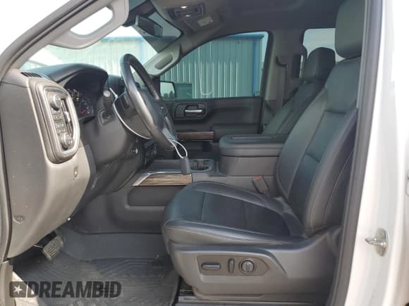 ✅ 2021 Chevrolet Silverado 1500 • VIN: 0K0160956416 • Лот: 65924264. Опубликован ранее на Copart с пробегом 62 745 миль. Бесплатный доступ к архиву аукционных продаж из США и подробный отчёт об истории автомобиля на DreamBid. Изображение 7.