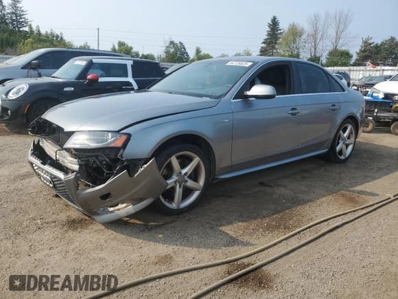 ✅ 2010 Audi A4 Progressiv • VIN: WAUFFCFL4AN061672 • Лот: 64728525. Опубликован ранее на Copart с пробегом 273 233 миль. Бесплатный доступ к архиву аукционных продаж из США и подробный отчёт об истории автомобиля на DreamBid. Изображение 1.