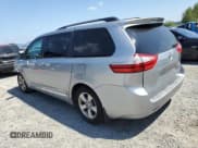 ✅ 2015 Toyota Sienna LE AAS • VIN: 5TDKK3DC7FS684365 • Lot: 65814185. Wystawiony na Copart z przebiegiem 191 948 mil. Bezpłatny archiwum sprzedaży aukcyjnych z USA i szczegółowy raport historii pojazdu na DreamBid. Zdjęcie 2.