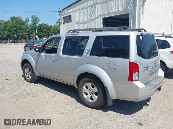 ✅ 2012 Nissan Pathfinder Silver Edition • VIN: 5N1AR1NB9CC608818 • Lot: 42863584. Listed on IAAI with 139,331 mi. Free auction sales archive from the USA and detailed vehicle history report at DreamBid. Image 14.