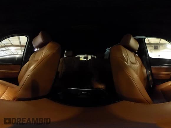 ✅ 2025 Kia Telluride SX-Prestige X-Line • VIN: 5XYP5DGC1SG580637 • Lot: 41430574. Wystawiony na IAAI z przebiegiem 7 336 mil. Bezpłatny archiwum sprzedaży aukcyjnych z USA i szczegółowy raport historii pojazdu na DreamBid. Zdjęcie 18.