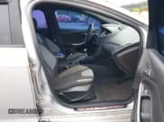 ✅ 2013 Ford Focus ST • VIN: 1FADP3L9XDL127468 • Lot: 42994718. Listed on IAAI with 123,988 mi. Free auction sales archive from the USA and detailed vehicle history report at DreamBid. Image 5.