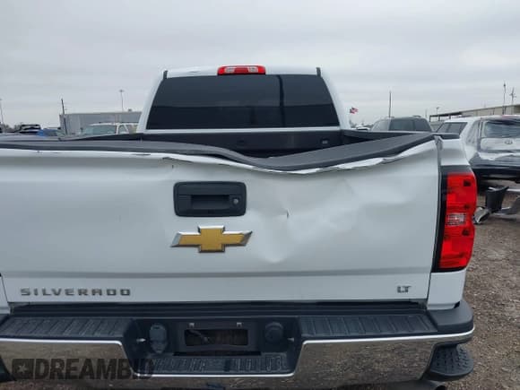 ✅ 2016 Chevrolet Silverado 2500HD LT • VIN: 1GC1KVE8XGF210140 • Лот: 41427651. Опубликован ранее на IAAI с пробегом 137 565 миль. Бесплатный доступ к архиву аукционных продаж из США и подробный отчёт об истории автомобиля на DreamBid. Изображение 6.