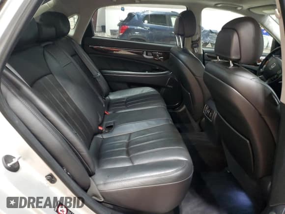 ✅ 2012 Hyundai Equus Ultimate • VIN: KMHGH4JHXCU044843 • Лот: 90818005. Опубликован ранее на Copart с пробегом 84 143 миль. Бесплатный доступ к архиву аукционных продаж из США и подробный отчёт об истории автомобиля на DreamBid. Изображение 10.