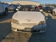 ✅ 1996 Lexus ES 300 • VIN: JT8BF12G9T0162042 • Lot: 82494384. Listed on Copart with 331,371 mi. Free auction sales archive from the USA and detailed vehicle history report at DreamBid. Image 5.