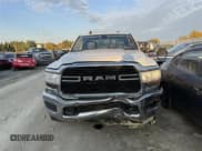 ✅ 2019 Ram 3500 Big Horn • VIN: 3C63R3HL4KG621945 • Lot: 82109735. Listed on Copart with Not provided. Free auction sales archive from the USA and detailed vehicle history report at DreamBid. Image 5.