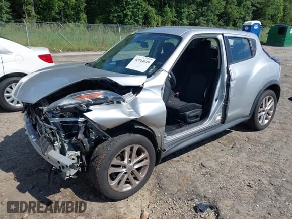 ✅ 2016 Nissan Juke S • VIN: JN8AF5MR0GT605836 • Lot: 42744649. Listed on IAAI with 126,030 mi. Free auction sales archive from the USA and detailed vehicle history report at DreamBid. Image 2.