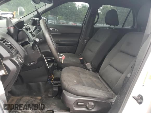 ✅ 2017 Ford Police Interceptor Utility • VIN: 1FM5K8AR0HGD26178 • Лот: 61197785. Опубликован ранее на Copart с пробегом 163 773 миль. Бесплатный доступ к архиву аукционных продаж из США и подробный отчёт об истории автомобиля на DreamBid. Изображение 7.