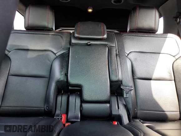 ✅ 2016 Ford Explorer Sport • VIN: 1FM5K8GT0GGA81285 • Лот: 81502345. Опубликован ранее на Copart с пробегом 114 657 миль. Бесплатный доступ к архиву аукционных продаж из США и подробный отчёт об истории автомобиля на DreamBid. Изображение 10.