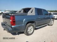 ✅ 2008 Chevrolet Avalanche LTZ • VIN: 3GNEC12078G256943 • Lot: 76846804. Listed on Copart with 169,646 mi. Free auction sales archive from the USA and detailed vehicle history report at DreamBid. Image 3.