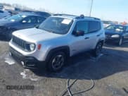 ✅ 2017 Jeep Renegade Sport • VIN: ZACCJAAH3HPF00275 • Lot: 41353370. Wystawiony na IAAI z przebiegiem 134 479 mil. Bezpłatny archiwum sprzedaży aukcyjnych z USA i szczegółowy raport historii pojazdu na DreamBid. Zdjęcie 19.