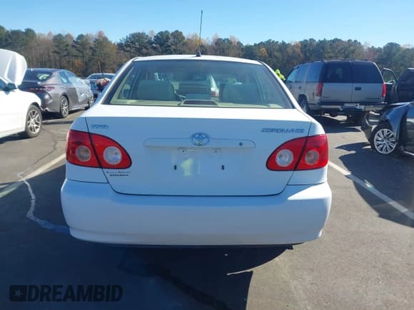 ✅ 2006 Toyota Corolla CE • VIN: 1NXBR32E26Z756094 • Lot: 43651898. Listed on IAAI with 231,326 mi. Free auction sales archive from the USA and detailed vehicle history report at DreamBid. Image 16.