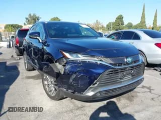 ✅ 2021 Toyota Venza XLE • VIN: JTEAAAAH5MJ071640 • Lot: 43485361. Listed on IAAI with 28,085 mi. Free auction sales archive from the USA and detailed vehicle history report at DreamBid. Image 1.
