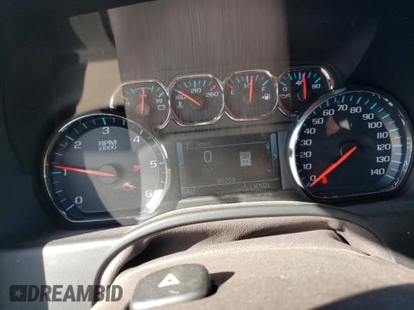 ✅ 2020 Chevrolet Suburban LT • VIN: 1GNSKHKC7LR217481 • Lot: 73417584. Wystawiony na Copart z przebiegiem 86 209 mil. Bezpłatny archiwum sprzedaży aukcyjnych z USA i szczegółowy raport historii pojazdu na DreamBid. Zdjęcie 9.