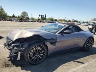 ✅ 2023 Aston Martin Vantage • VIN: SCFSMGBW0PGP08680 • Lot: 49828114. Wystawiony na Copart z przebiegiem Nie podano. Bezpłatny archiwum sprzedaży aukcyjnych z USA i szczegółowy raport historii pojazdu na DreamBid. Zdjęcie 1.