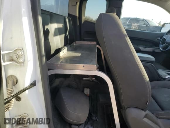 ✅ 2021 Chevrolet Colorado 4WD LT • VIN: 1GCHTCEA9M1249961 • Лот: 77118874. Опубликован ранее на Copart с пробегом 95 417 миль. Бесплатный доступ к архиву аукционных продаж из США и подробный отчёт об истории автомобиля на DreamBid. Изображение 10.