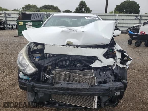 ✅ 2015 Hyundai Accent GLS • VIN: KMHCT4AE3FU842107 • Лот: 79235044. Опубликован ранее на Copart с пробегом 116 628 миль. Бесплатный доступ к архиву аукционных продаж из США и подробный отчёт об истории автомобиля на DreamBid. Изображение 5.