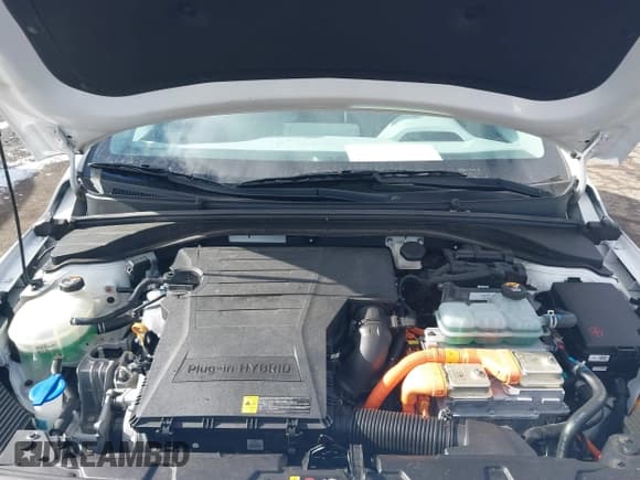 ✅ 2020 Hyundai Ioniq SE • VIN: KMHC65LD7LU199709 • Lot: 41416448. Wystawiony na IAAI z przebiegiem 50 145 mil. Bezpłatny archiwum sprzedaży aukcyjnych z USA i szczegółowy raport historii pojazdu na DreamBid. Zdjęcie 10.