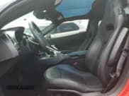 ✅ 2015 Chevrolet Corvette 1LT • VIN: 1G1YA2D79F5104817 • Lot: 65997165. Wystawiony na Copart z przebiegiem 36 284 mil. Bezpłatny archiwum sprzedaży aukcyjnych z USA i szczegółowy raport historii pojazdu na DreamBid. Zdjęcie 7.