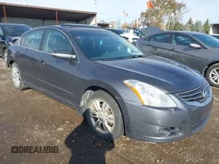 ✅ 2010 Nissan Altima S • VIN: 1N4AL2AP7AN480826 • Lot: 43663031. Wystawiony na IAAI z przebiegiem Nie podano. Bezpłatny archiwum sprzedaży aukcyjnych z USA i szczegółowy raport historii pojazdu na DreamBid. Zdjęcie 1.