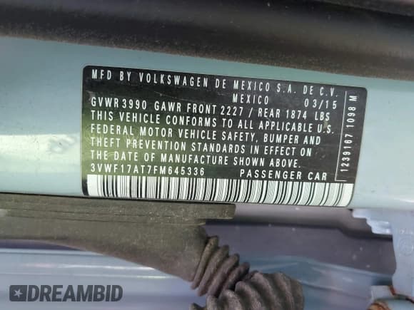 ✅ 2015 Volkswagen Beetle 1.8T • VIN: 3VWF17AT7FM645336 • Lot: 42907873. Wystawiony na IAAI z przebiegiem 108 018 mil. Bezpłatny archiwum sprzedaży aukcyjnych z USA i szczegółowy raport historii pojazdu na DreamBid. Zdjęcie 9.