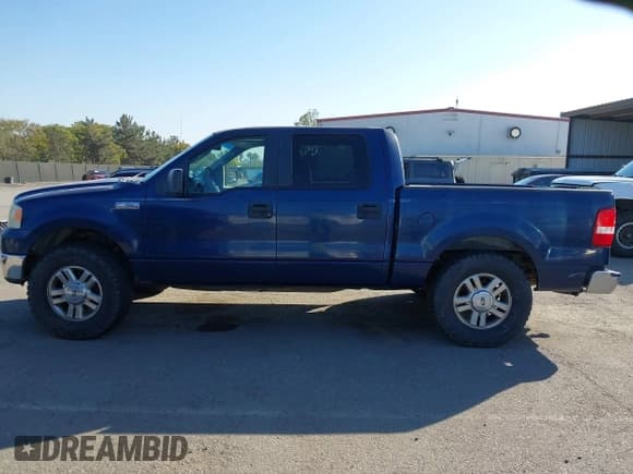✅ 2007 Ford F-150 XLT • VIN: 1FTPW12537KD64231 • Лот: 43558235. Опубликован ранее на IAAI с пробегом 216 753 миль. Бесплатный доступ к архиву аукционных продаж из США и подробный отчёт об истории автомобиля на DreamBid. Изображение 14.