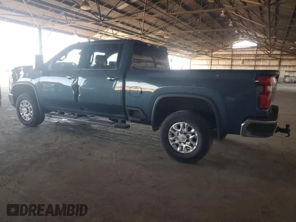 ✅ 2024 Chevrolet Silverado 1500 • VIN: 2GC4WPE74R1148801 • Лот: 91170115. Опубликован ранее на Copart с пробегом 17 885 миль. Бесплатный доступ к архиву аукционных продаж из США и подробный отчёт об истории автомобиля на DreamBid. Изображение 2.