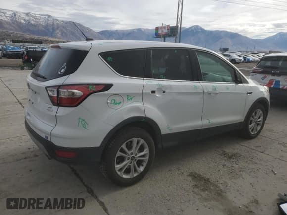 ✅ 2017 Ford Escape SE • VIN: 1FMCU0GD9HUC35233 • Lot: 93063295. Listed on Copart with 119,744 mi. Free auction sales archive from the USA and detailed vehicle history report at DreamBid. Image 3.