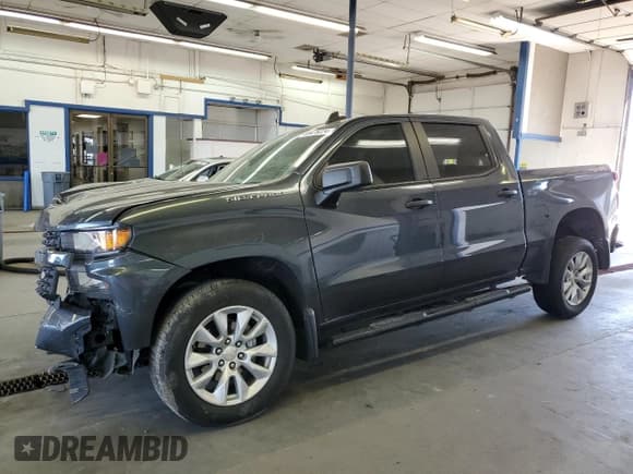 ✅ 2020 Chevrolet Silverado 1500 Custom • VIN: 3GCPYBEH1LG338623 • Lot: 69478224. Wystawiony na Copart z przebiegiem 47 294 mil. Bezpłatny archiwum sprzedaży aukcyjnych z USA i szczegółowy raport historii pojazdu na DreamBid. Zdjęcie 1.