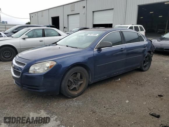 ✅ 2010 Chevrolet Malibu 1LS • VIN: 1G1ZB5EB8AF307352 • Lot: 75411004. Listed on Copart with Not provided. Free auction sales archive from the USA and detailed vehicle history report at DreamBid. Image 1.